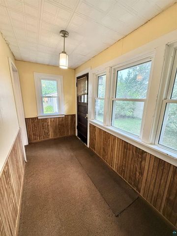 2905 E 5th St, Superior, WI 54880