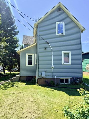 2905 E 5th St, Superior, WI 54880