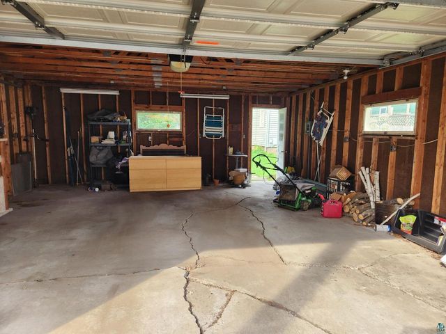 2905 E 5th St, Superior, WI 54880