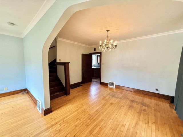 2905 E 5th St, Superior, WI 54880