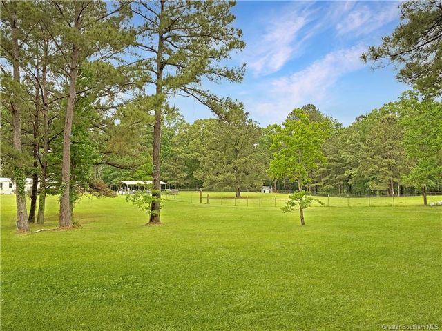151 Clements Road, Leesville, LA 71446