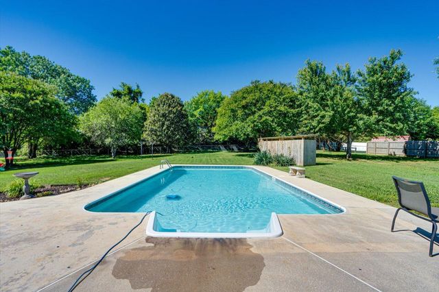11900 Country Estates Drive, Apison, TN 37302