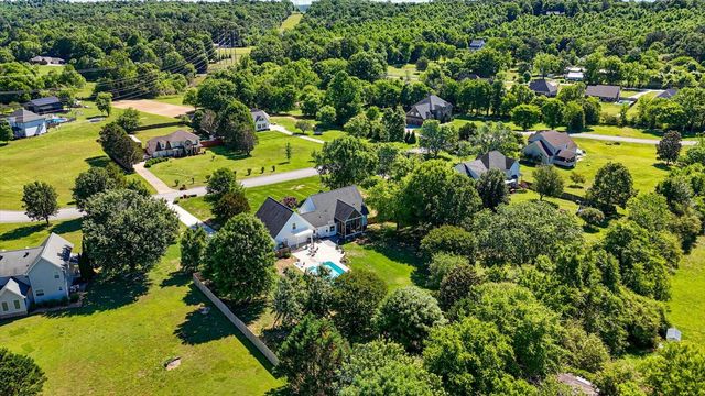 11900 Country Estates Drive, Apison, TN 37302