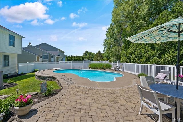 8775 Raulli Drive, Cicero, NY 13039