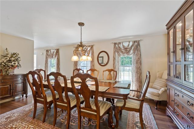 8775 Raulli Drive, Cicero, NY 13039