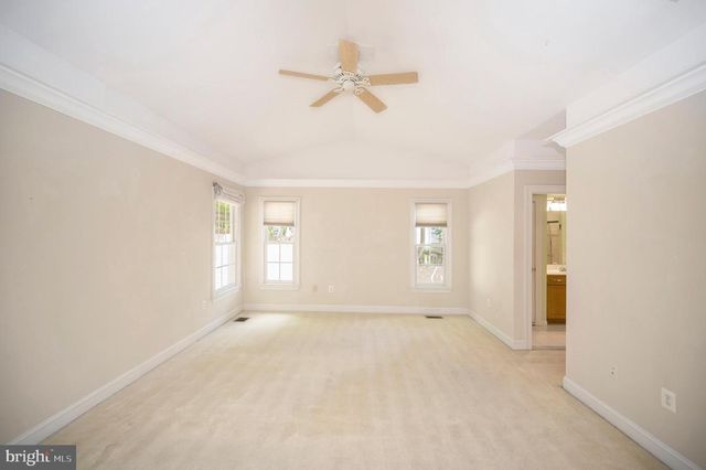 15722 BRANDYWINE RD, Dumfries, VA 22025