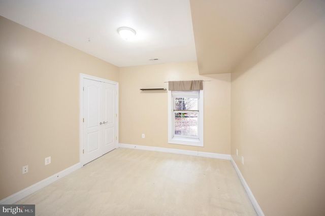 15722 BRANDYWINE RD, Dumfries, VA 22025