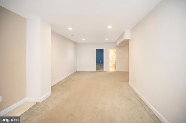 15722 BRANDYWINE RD, Dumfries, VA 22025