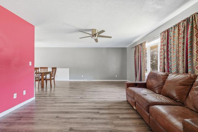 4509 39th Avenue, Rock Island, IL 61201