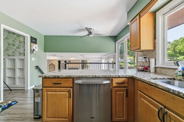 4509 39th Avenue, Rock Island, IL 61201