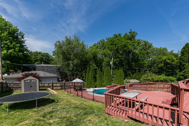 4509 39th Avenue, Rock Island, IL 61201