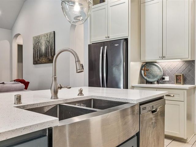 2212 Cold Creek Drive, Denison, TX 75020