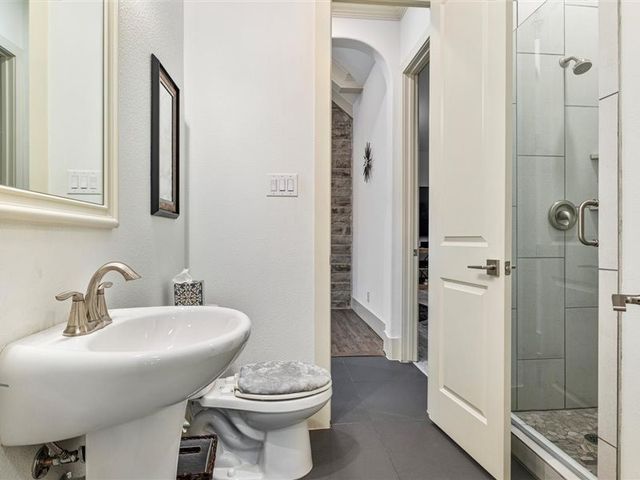 2212 Cold Creek Drive, Denison, TX 75020