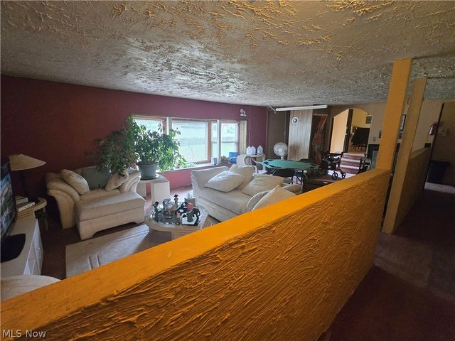 1427 Hawn Street, Youngstown, OH 44506