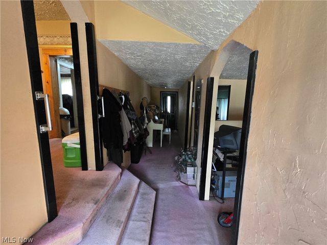 1427 Hawn Street, Youngstown, OH 44506