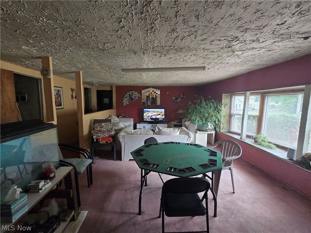 1427 Hawn Street, Youngstown, OH 44506