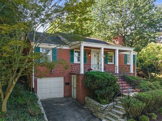 139 Grienbrier Dr, Carnegie, PA 15106