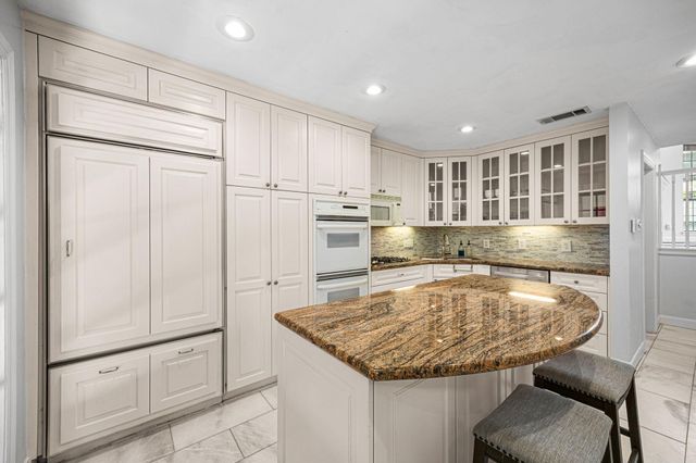 1926 Indiana Street, Houston, TX 77019