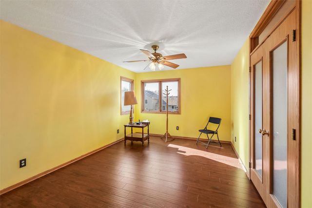 2716 River Ridge Road, Des Moines, IA 50320