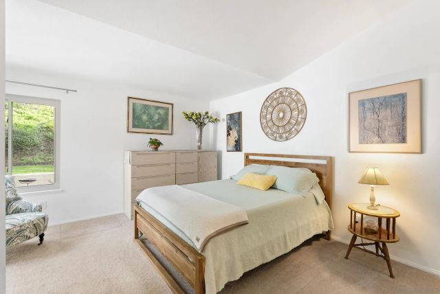 17909 Avenida Alozdra, San Diego, CA 92128