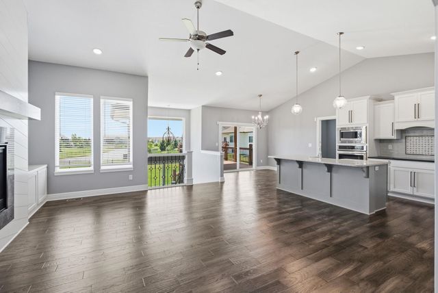 1021 W Ledgestone, Andover, KS 67002