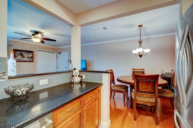 314 Federal Hill Rd BLDG C 314, Pompton Lakes Boro, NJ 07442
