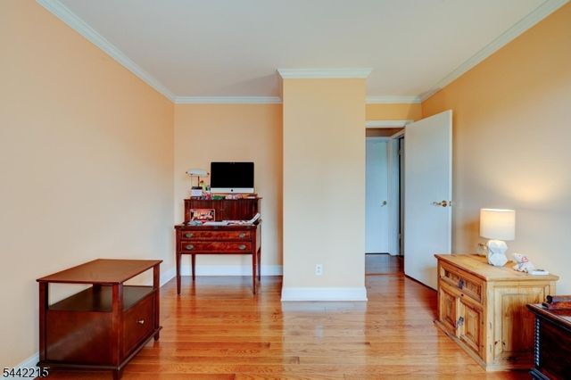 314 Federal Hill Rd BLDG C 314, Pompton Lakes Boro, NJ 07442