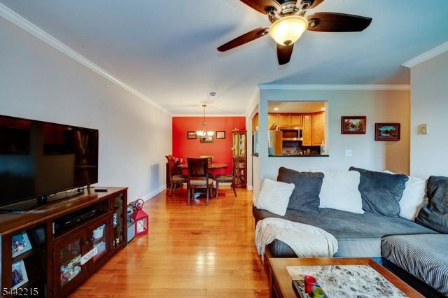 314 Federal Hill Rd BLDG C 314, Pompton Lakes Boro, NJ 07442