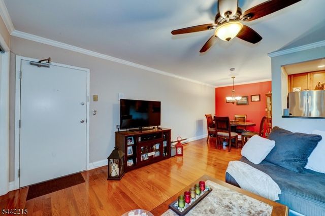 314 Federal Hill Rd BLDG C 314, Pompton Lakes Boro, NJ 07442