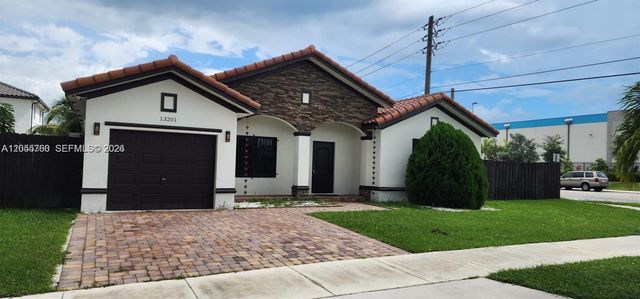 13201 SW 274th Ter, Homestead, FL 33032