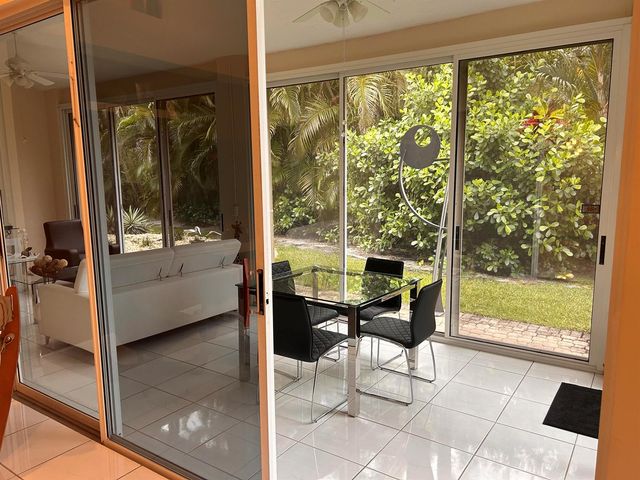 8884 Shoal Creek Lane, Boynton Beach, FL 33472