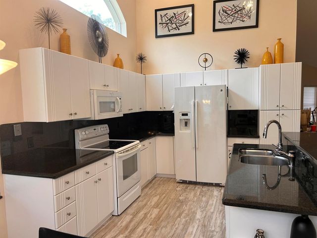 8884 Shoal Creek Lane, Boynton Beach, FL 33472