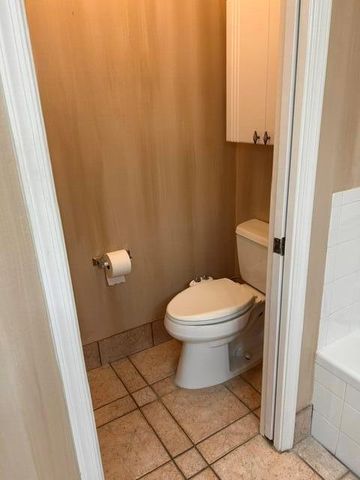 8884 Shoal Creek Lane, Boynton Beach, FL 33472