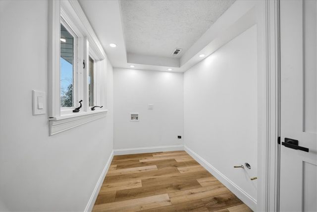 85 Marwood Dr, Upper St Clair, PA 15241