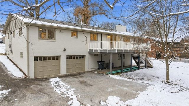 85 Marwood Dr, Upper St Clair, PA 15241