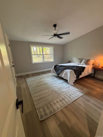 1212 Chris Drive, Benton, AR 72015