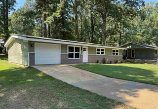 1212 Chris Drive, Benton, AR 72015