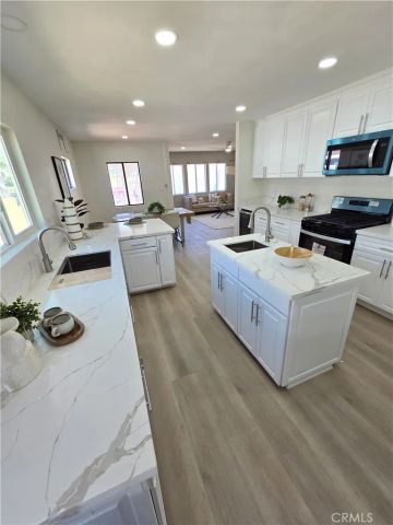 13567 Eldridge, Sylmar, CA 91342