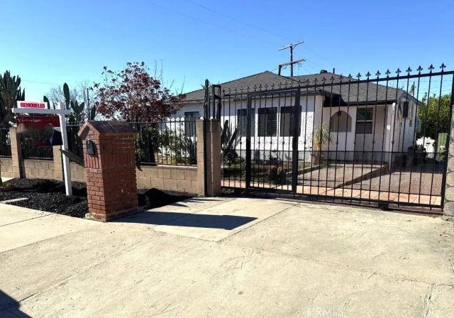 13567 Eldridge, Sylmar, CA 91342