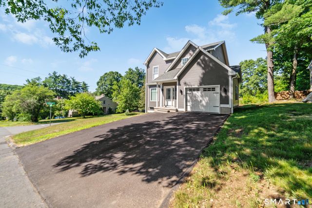 85 Vanderbilt Road, Bristol, CT 06010