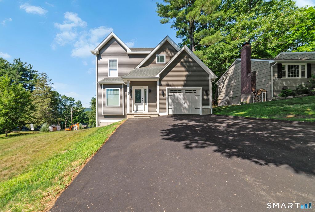 85 Vanderbilt Road, Bristol, CT 06010