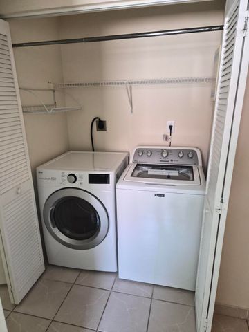 7306 NW 1st Manor NW, Plantation, FL 33317