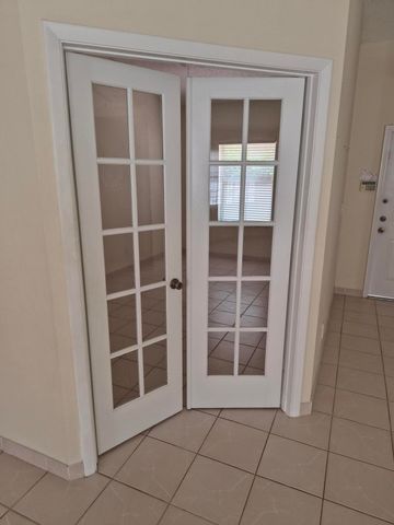 7306 NW 1st Manor NW, Plantation, FL 33317
