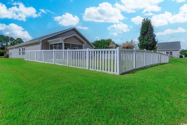 511 Mattamushkeet Dr., Little River, SC 29566