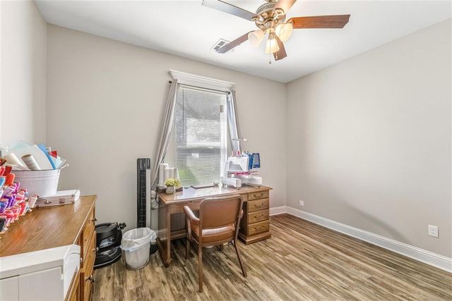 1913 Sikes Avenue, Westlake, LA 70669