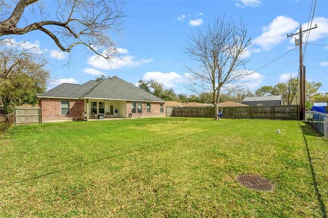 1913 Sikes Avenue, Westlake, LA 70669