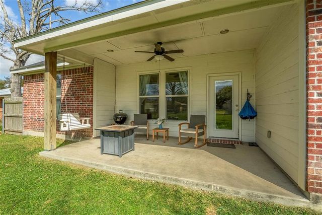 1913 Sikes Avenue, Westlake, LA 70669