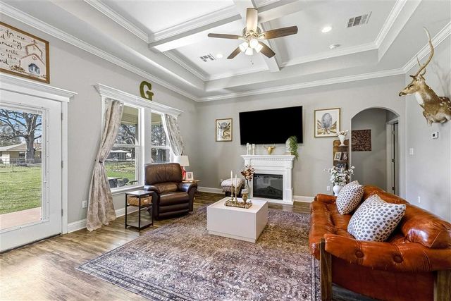 1913 Sikes Avenue, Westlake, LA 70669