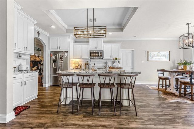 1913 Sikes Avenue, Westlake, LA 70669