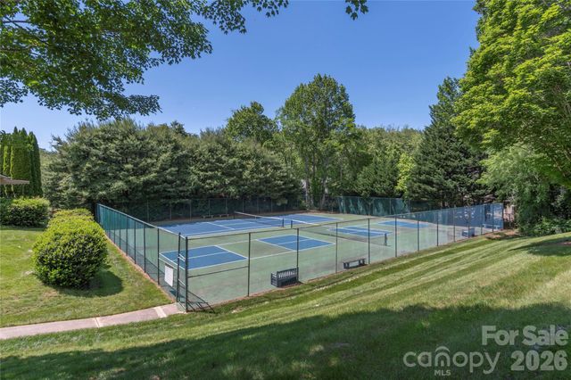 111 Clubwood Court, Asheville, NC 28803